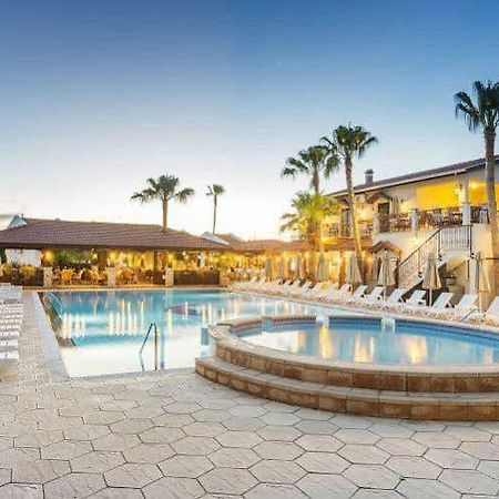 Almond Holiday Village & Hotel Karavas  Exterior photo