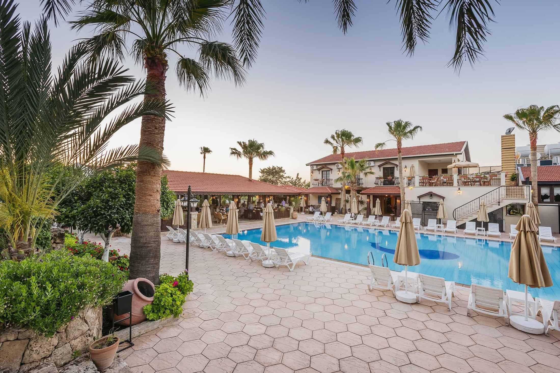Almond Holiday Village & Hotel Karavas  Exterior photo
